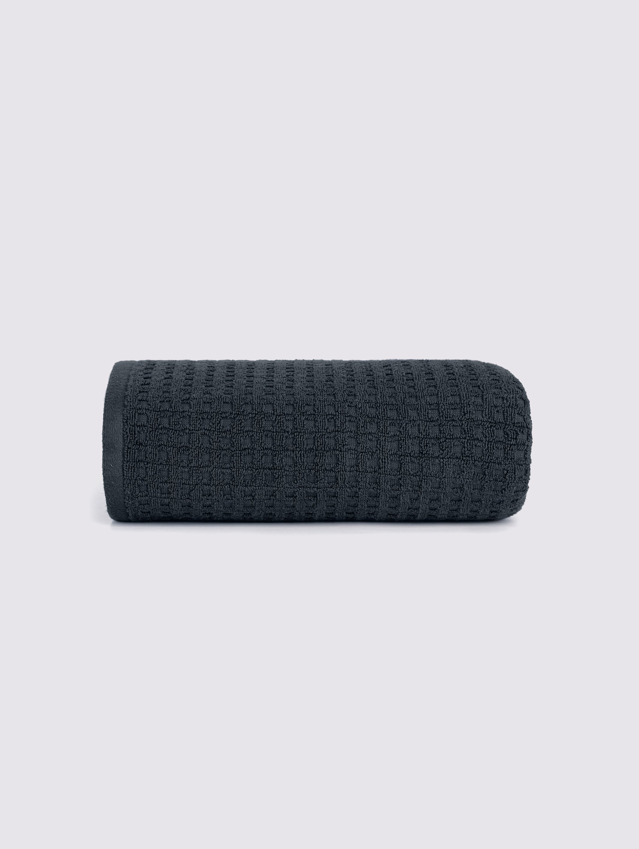 Black combed cotton bath towel, pack of 1, 27x50 inches – main product view