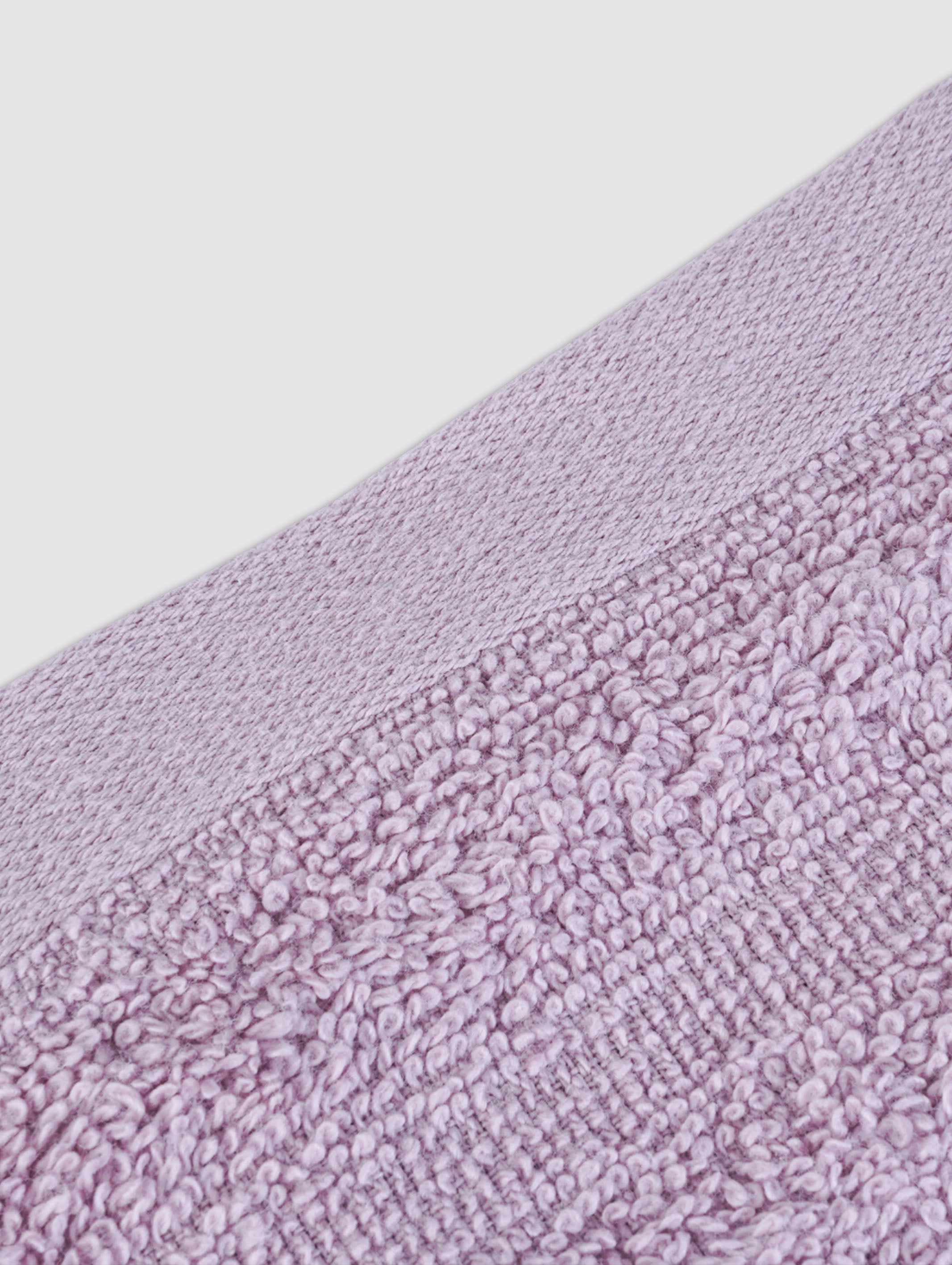 Lilac ring-spun cotton bath wash gloves, 6x8 inches – alternate product view
