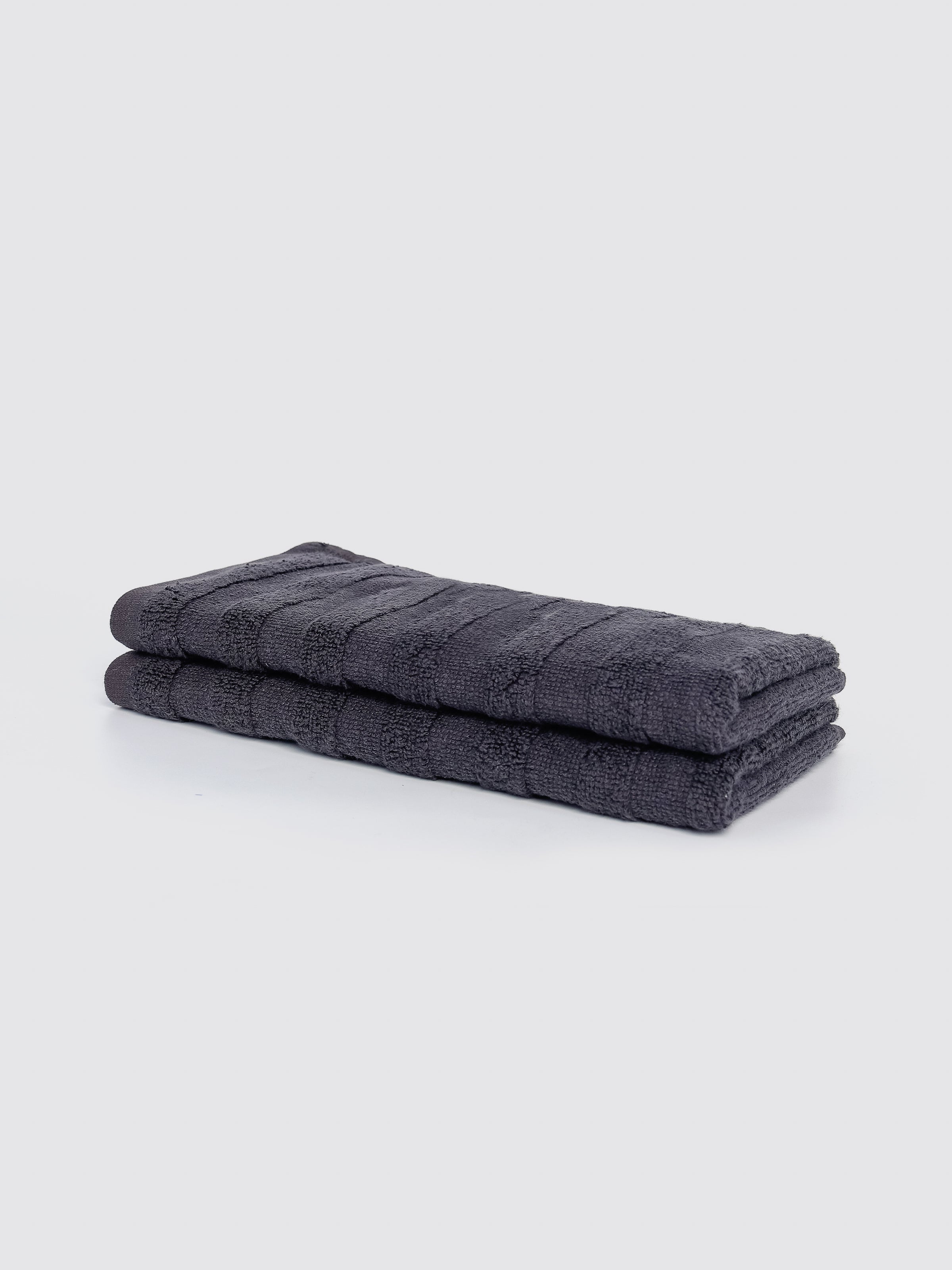 Black ring-spun cotton guest towels, pack of 2, 12x21 inches – additional view