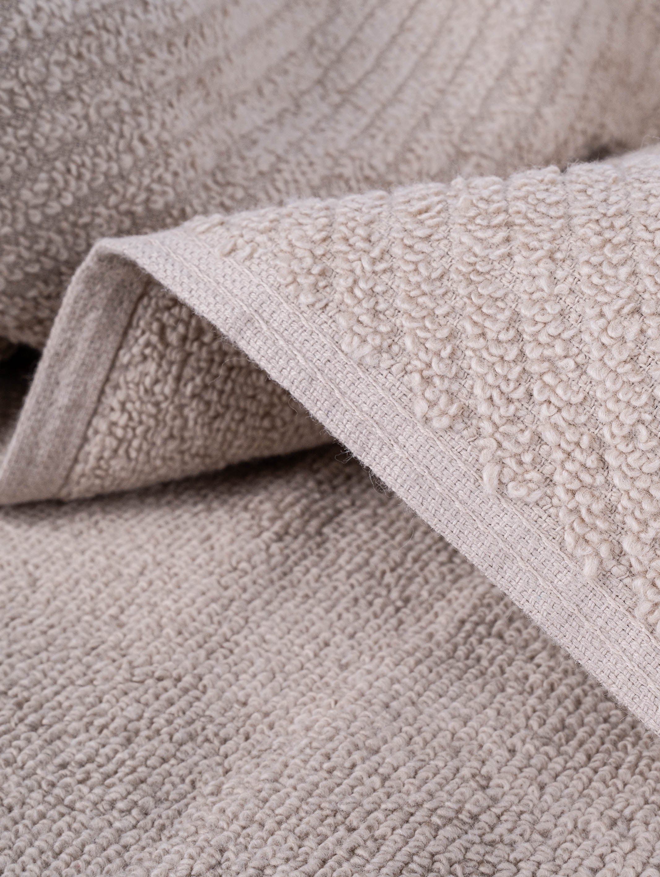 Taupe zero-twist cotton hand towels, pack of 2, 16x26 inches – product detail view