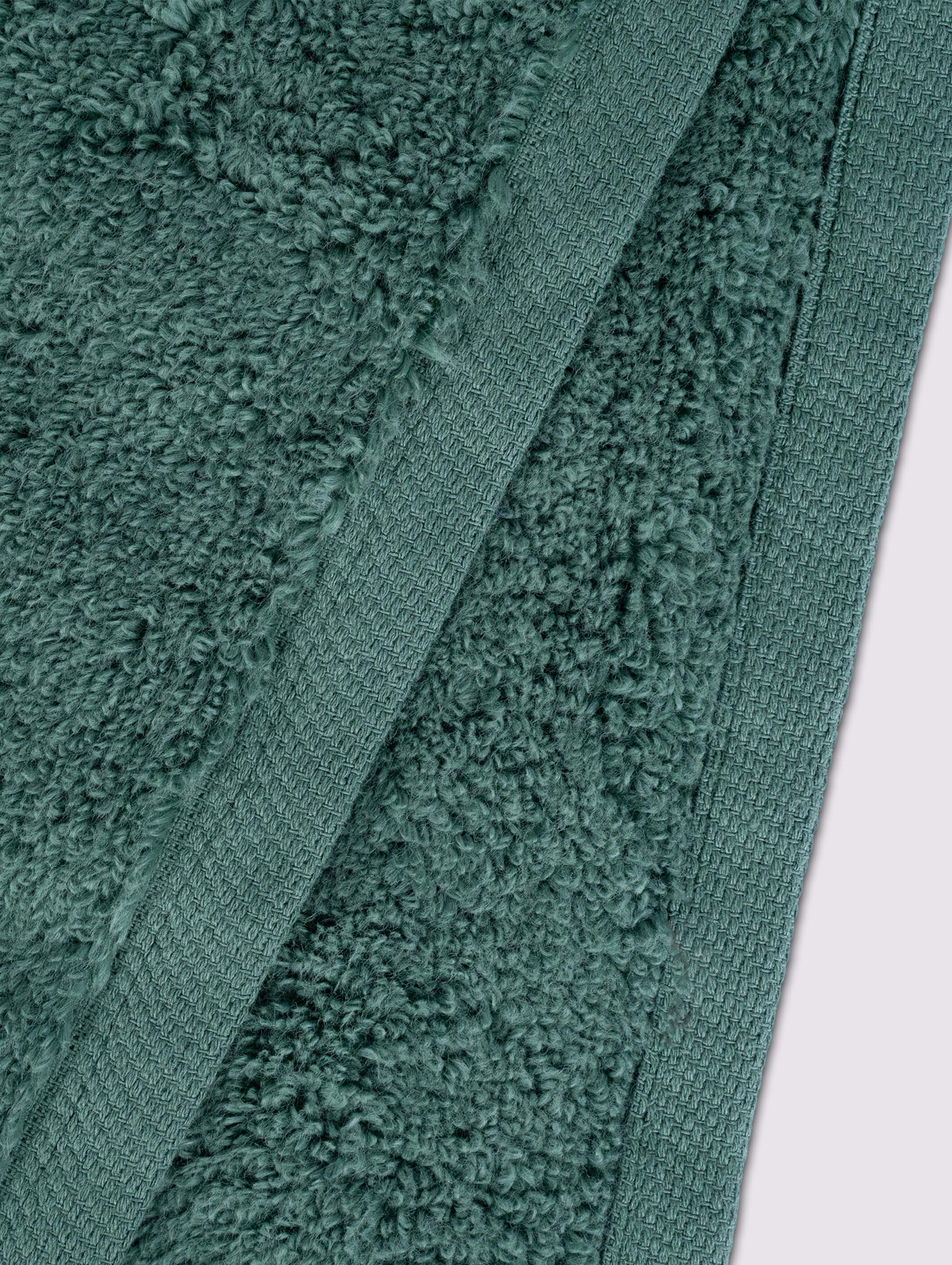 Green zero-twist cotton oversized bath sheet towel, 39x71 inches – main product view