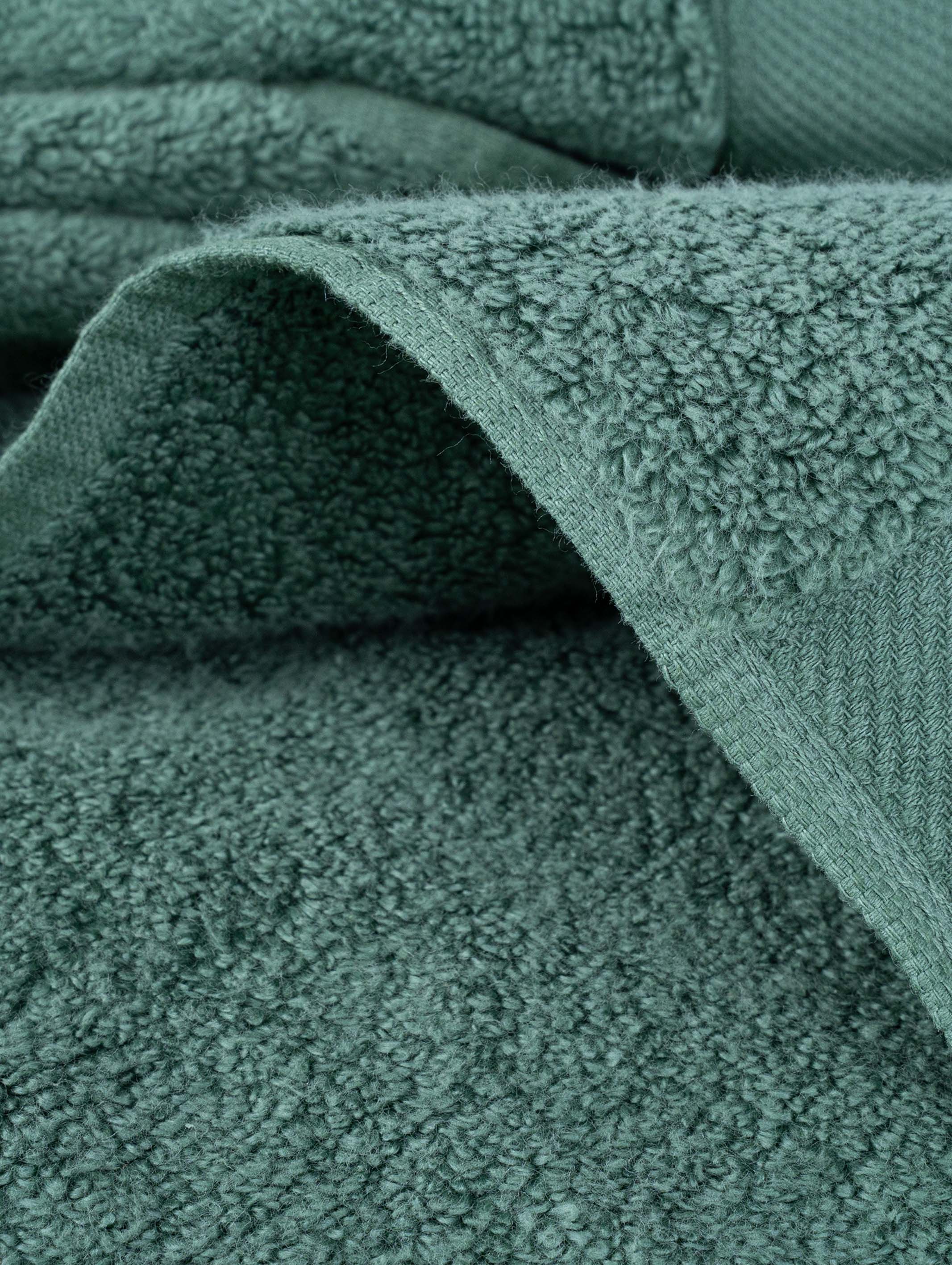 Green zero-twist cotton oversized bath sheet towel, 39x71 inches – additional view