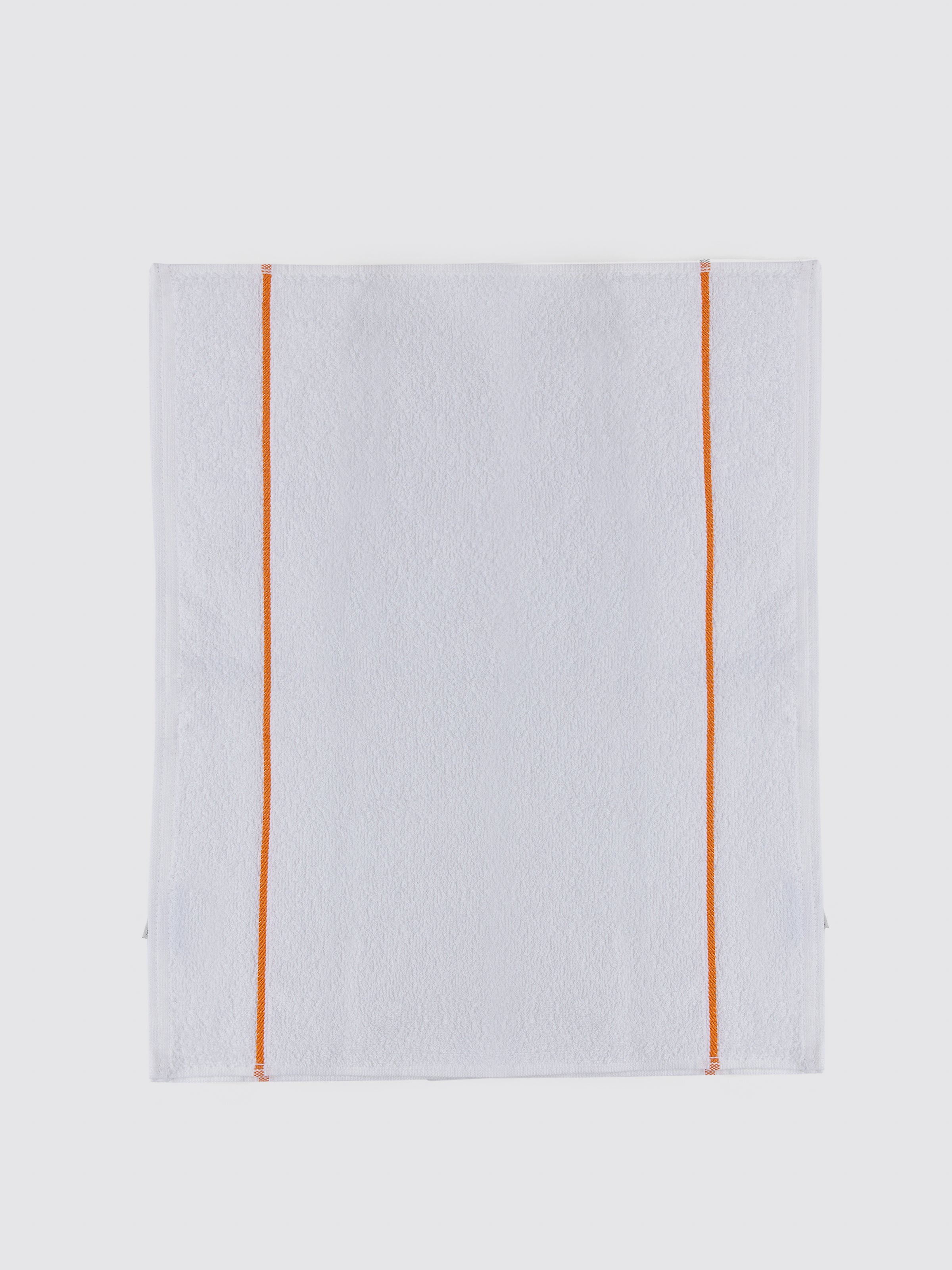 White combed cotton guest towels, pack of 2, 20x20 inches – additional view