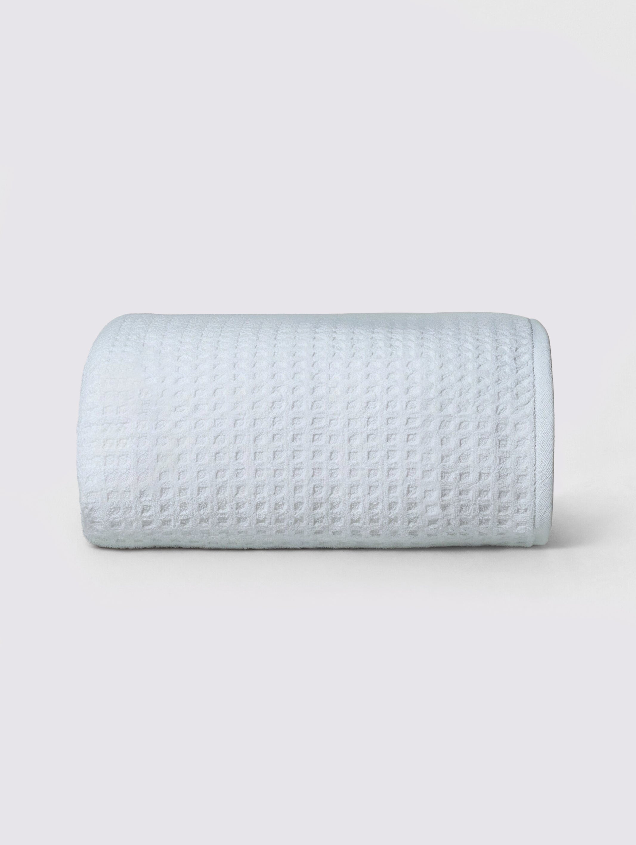 White combed cotton oversized bath sheet towel, pack of 1, 39x59 inches – main product view