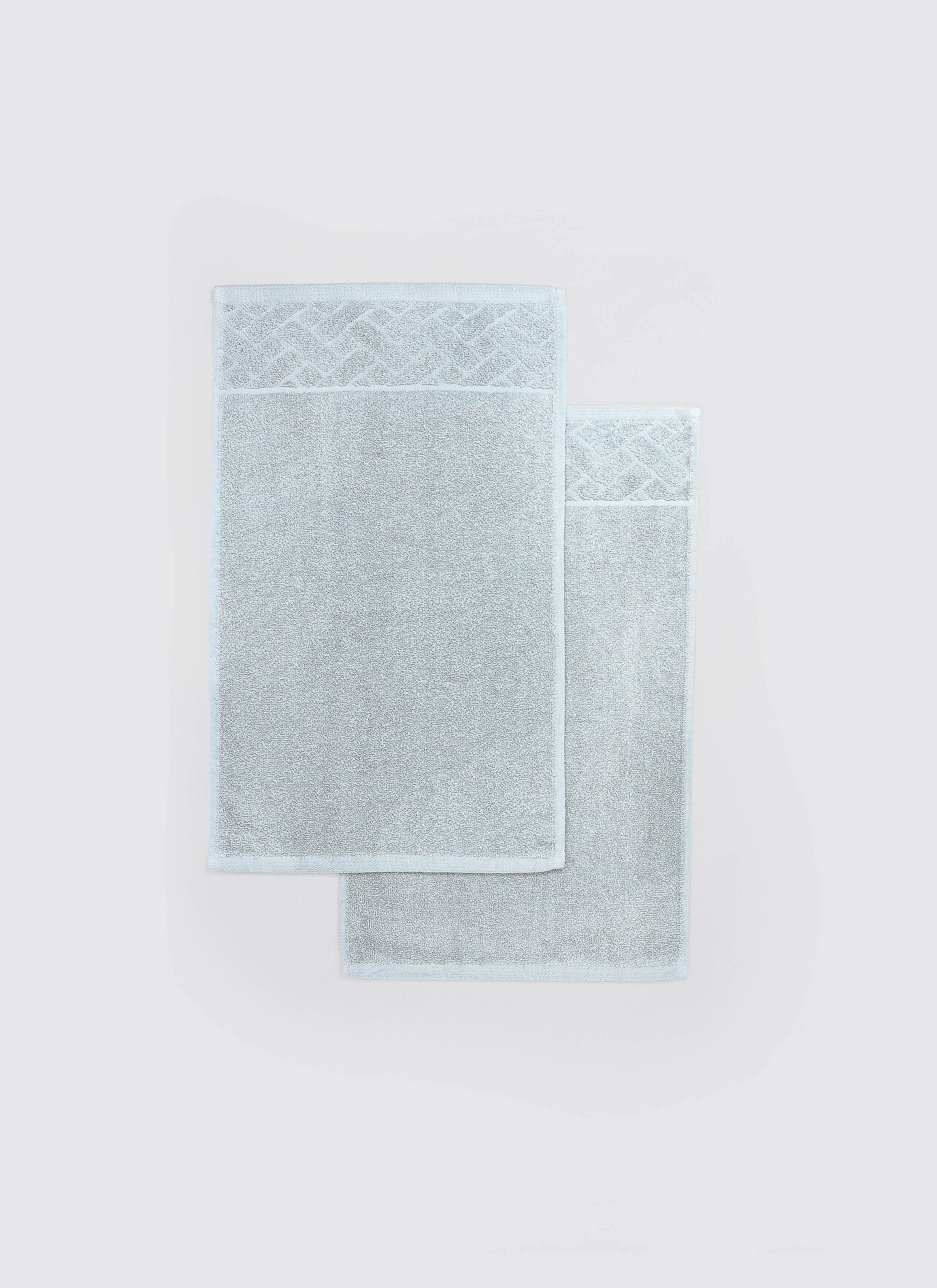 Light Grey ring-spun cotton guest towels, pack of 2, 12x20 inches – additional view