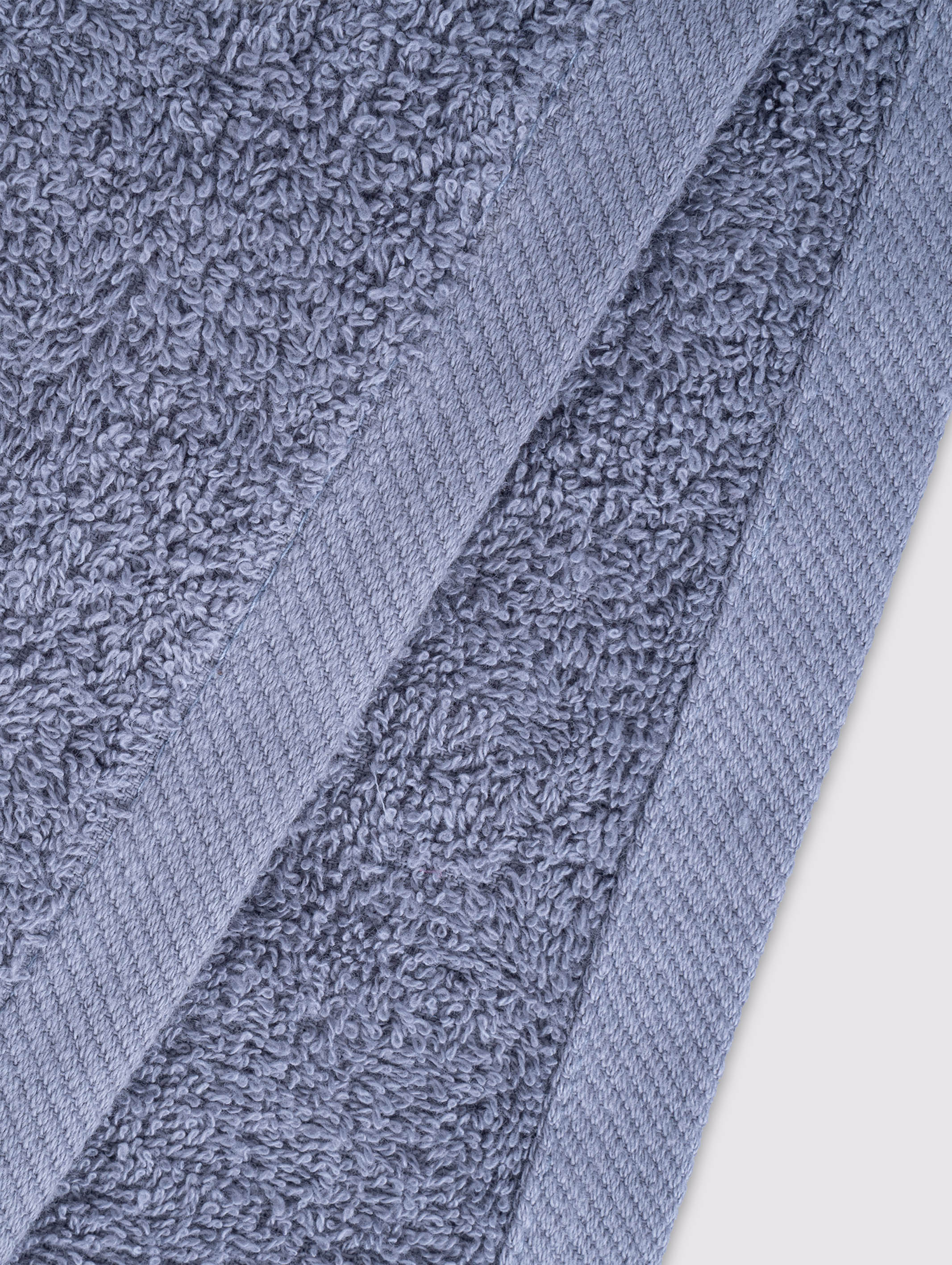 Grey ring-spun cotton oversized bath sheet towel, 31x63 inches – additional view