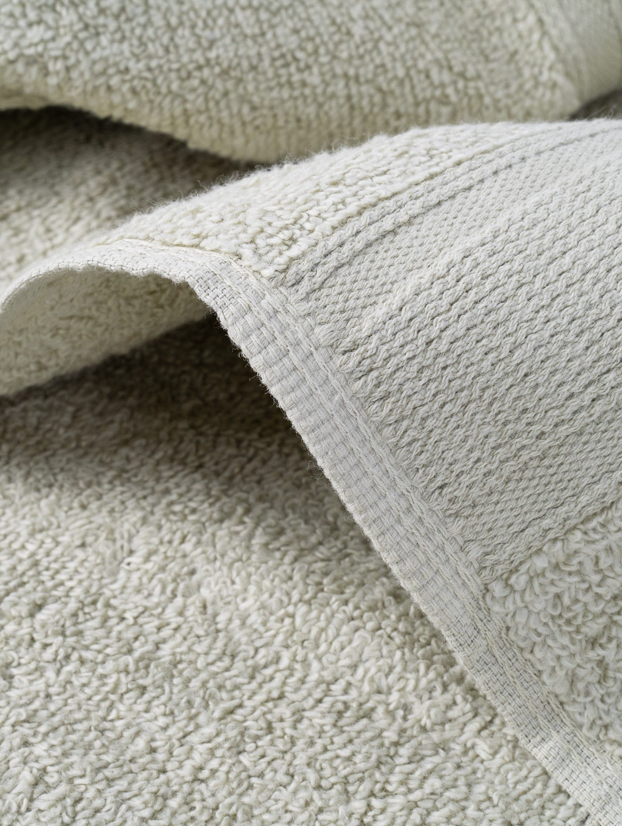 Sage zero-twist cotton bath towel, 28x52 inches – main product view