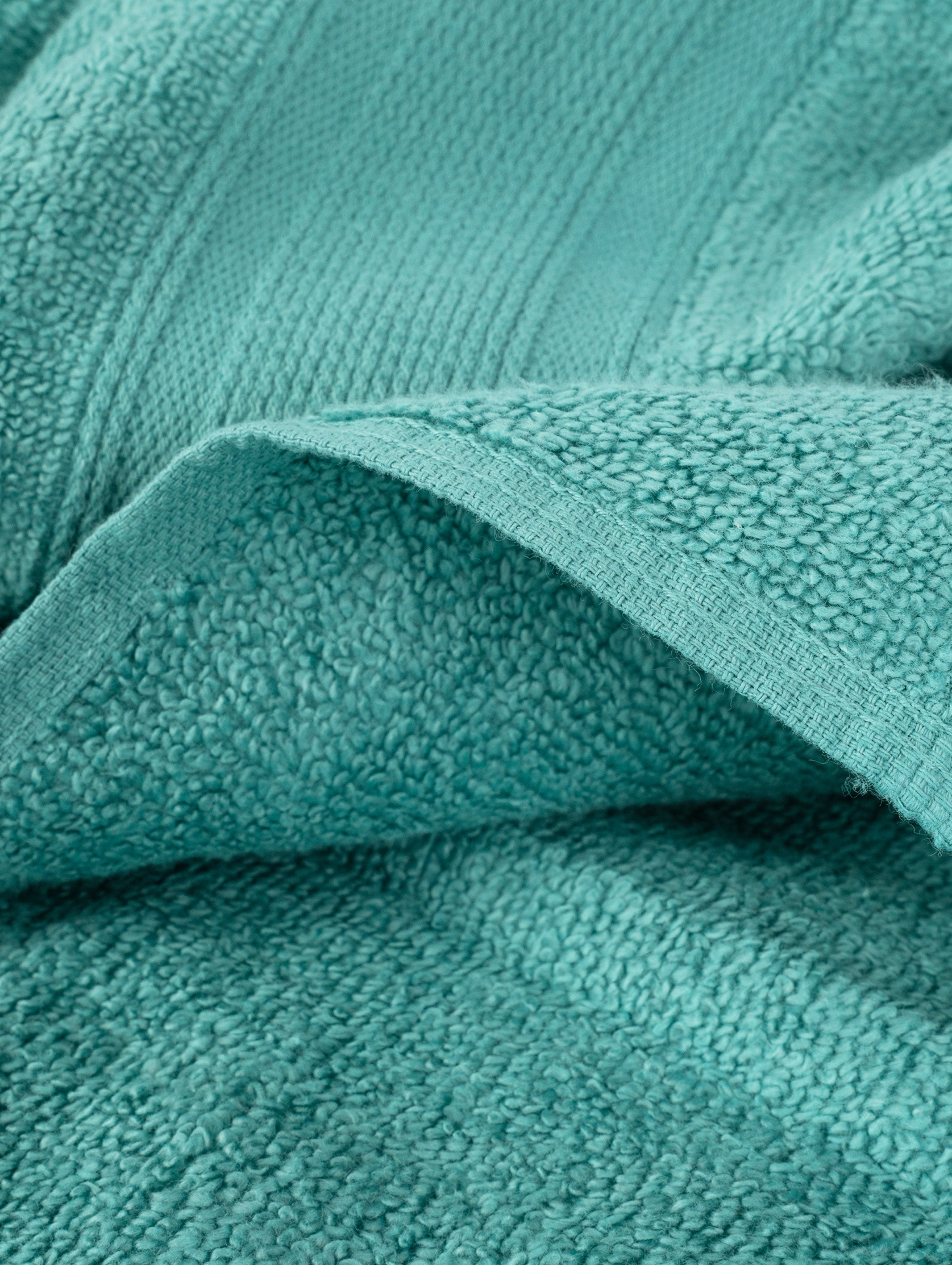 Sea Green zero-twist cotton bath towel, 28x52 inches – main product view