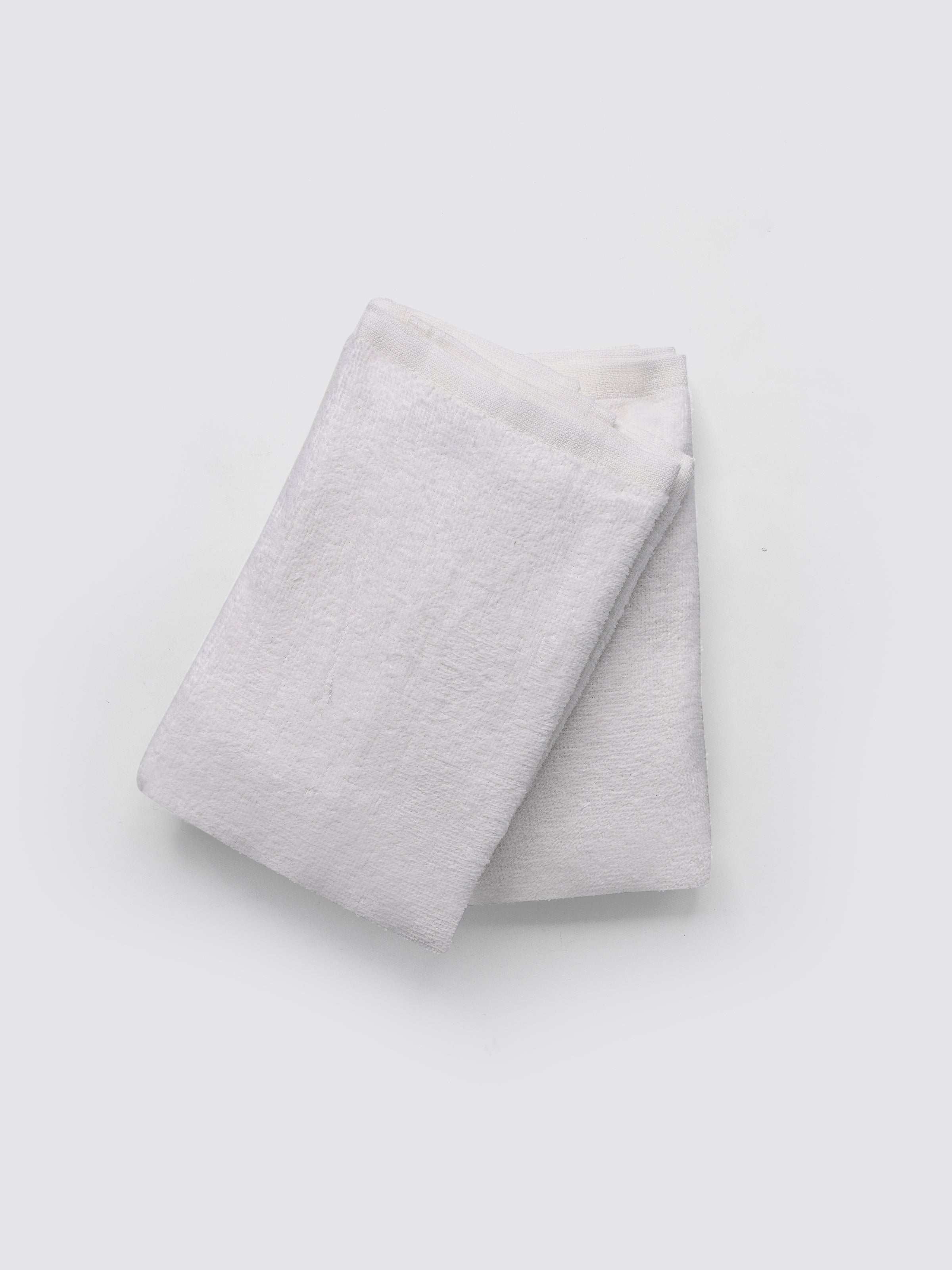 White zero-twist cotton hand towels, pack of 2, 12x20 inches – main product view